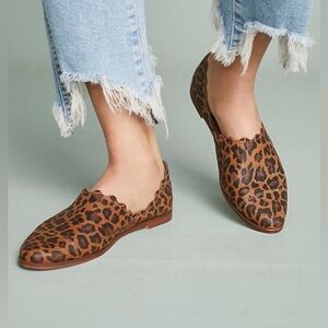 Anthropologie Klub Nico Georgette Scalloped Leopard Flats